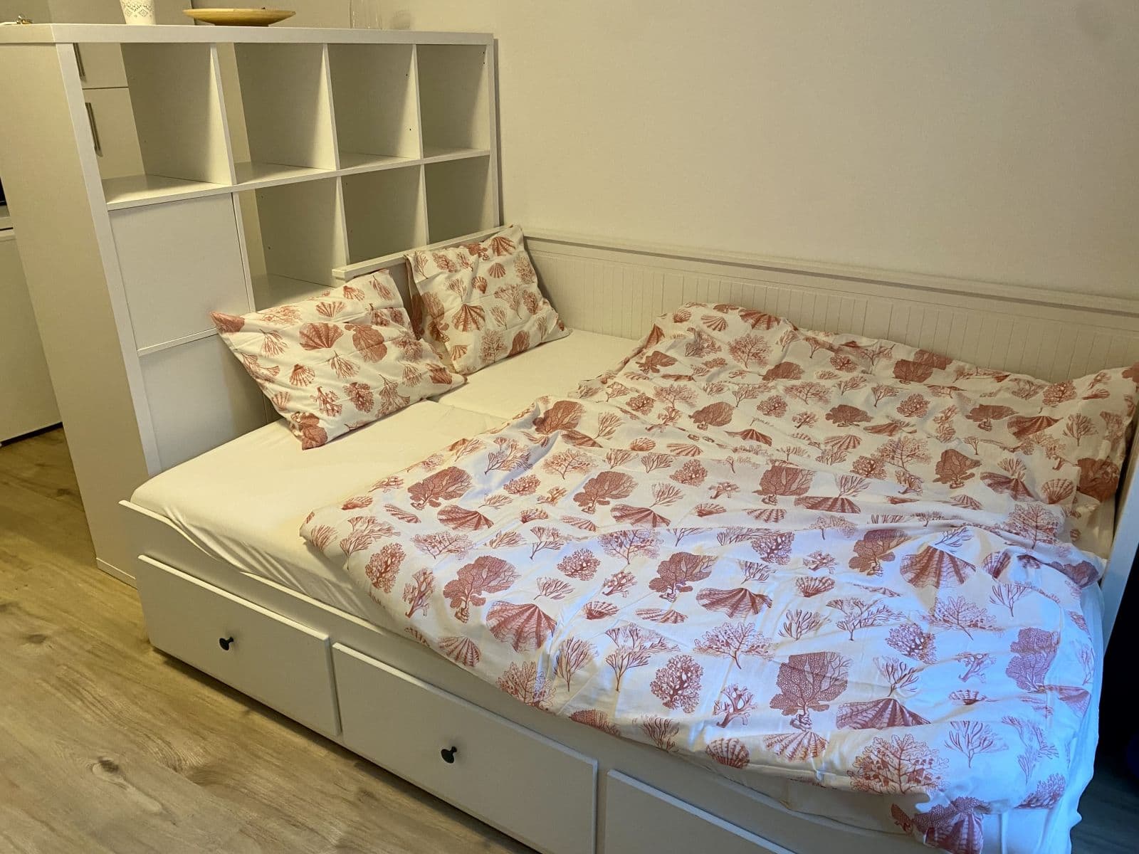 Prenájom bytu 1-izbový 28 m², Buštěhradská, Praha, Praha Prenájom bytu 1-izbový 28 m², Buštěhradská, Praha, Praha