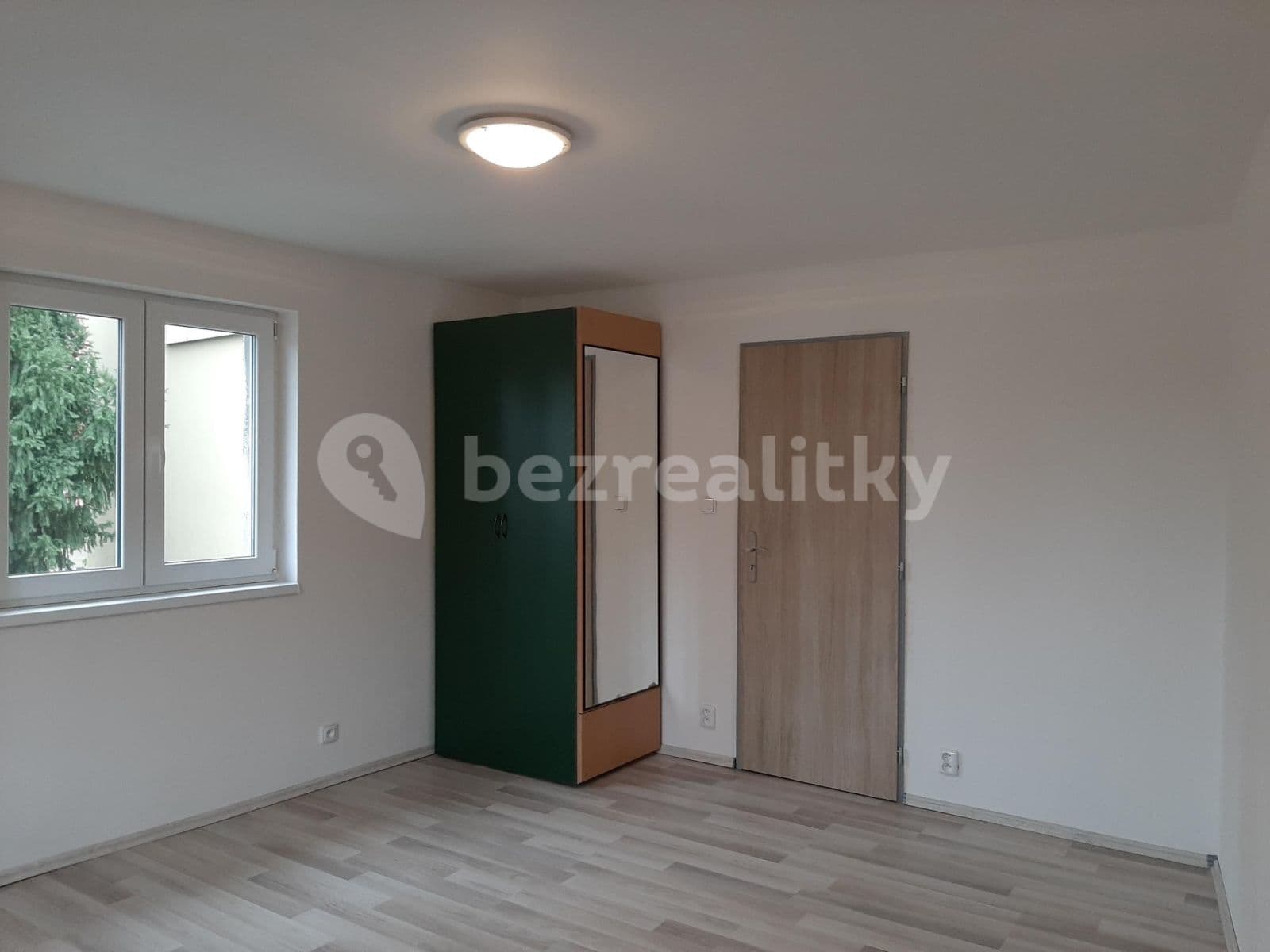 Prenájom bytu 2-izbový 45 m², Krále Jiřího, Český Brod, Středočeský kraj Prenájom bytu 2-izbový 45 m², Krále Jiřího, Český Brod, Středočeský kraj