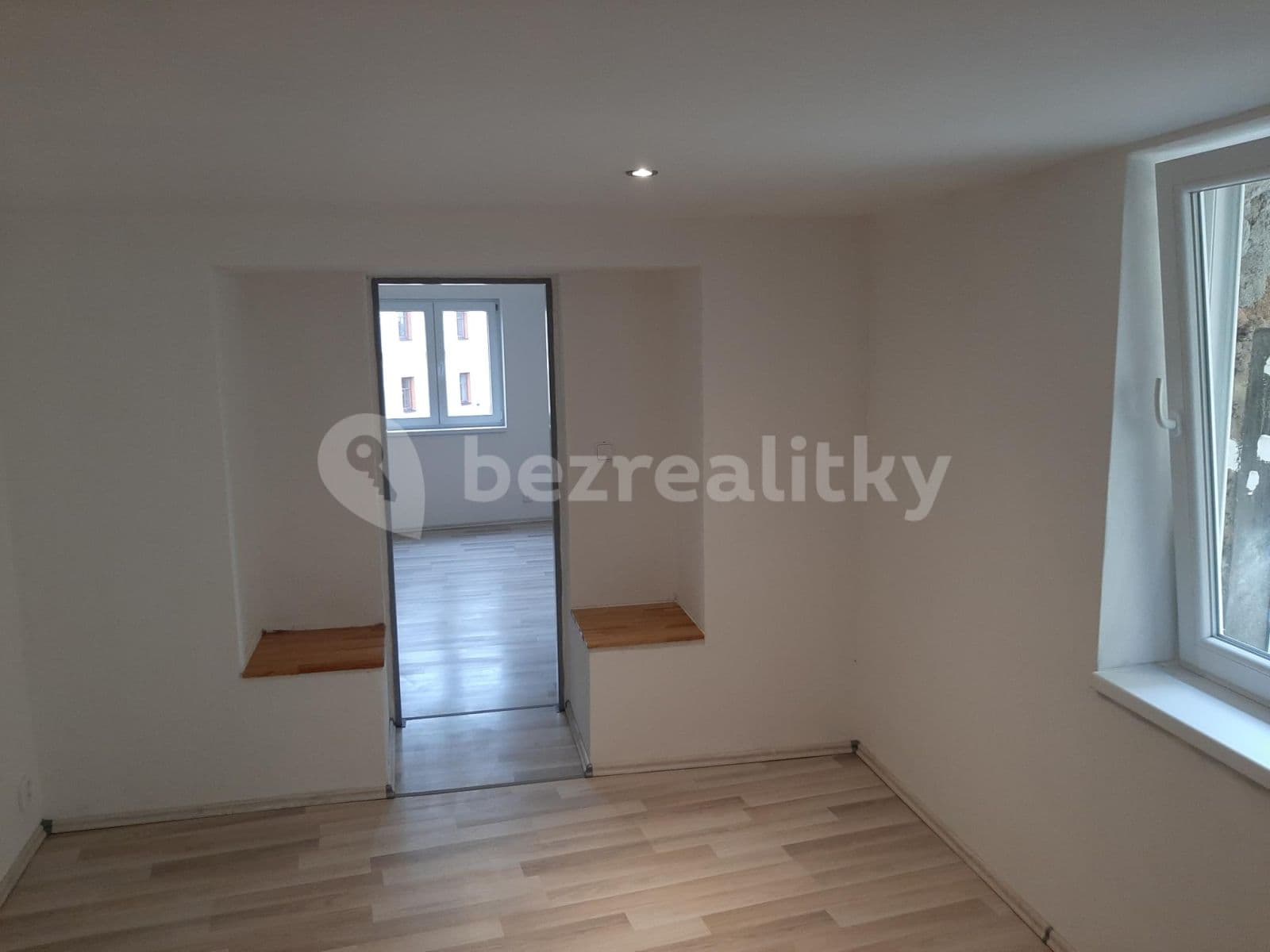 Prenájom bytu 2-izbový 45 m², Krále Jiřího, Český Brod, Středočeský kraj Prenájom bytu 2-izbový 45 m², Krále Jiřího, Český Brod, Středočeský kraj
