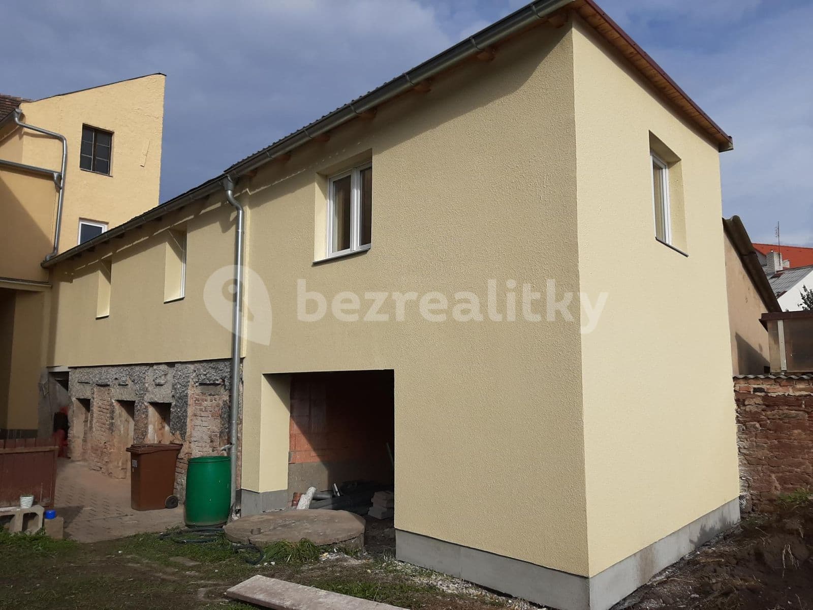 Prenájom bytu 2-izbový 45 m², Krále Jiřího, Český Brod, Středočeský kraj Prenájom bytu 2-izbový 45 m², Krále Jiřího, Český Brod, Středočeský kraj