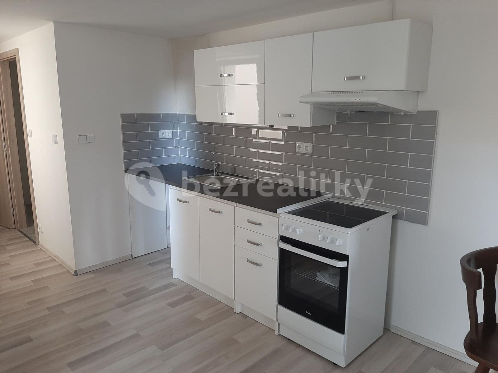 Prenájom bytu 2-izbový 45 m², Krále Jiřího, Český Brod, Středočeský kraj Prenájom bytu 2-izbový 45 m², Krále Jiřího, Český Brod, Středočeský kraj