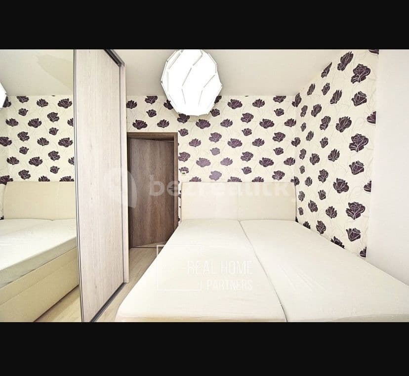 Prenájom bytu 2-izbový 31 m², Kuldova, Brno, Jihomoravský kraj Prenájom bytu 2-izbový 31 m², Kuldova, Brno, Jihomoravský kraj