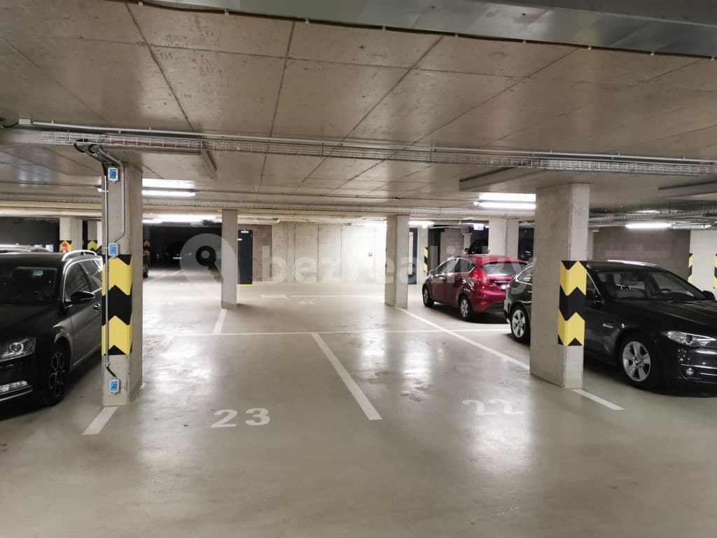 Prenájom bytu 2-izbový 63 m², Zvěřinova, Praha, Praha Prenájom bytu 2-izbový 63 m², Zvěřinova, Praha, Praha