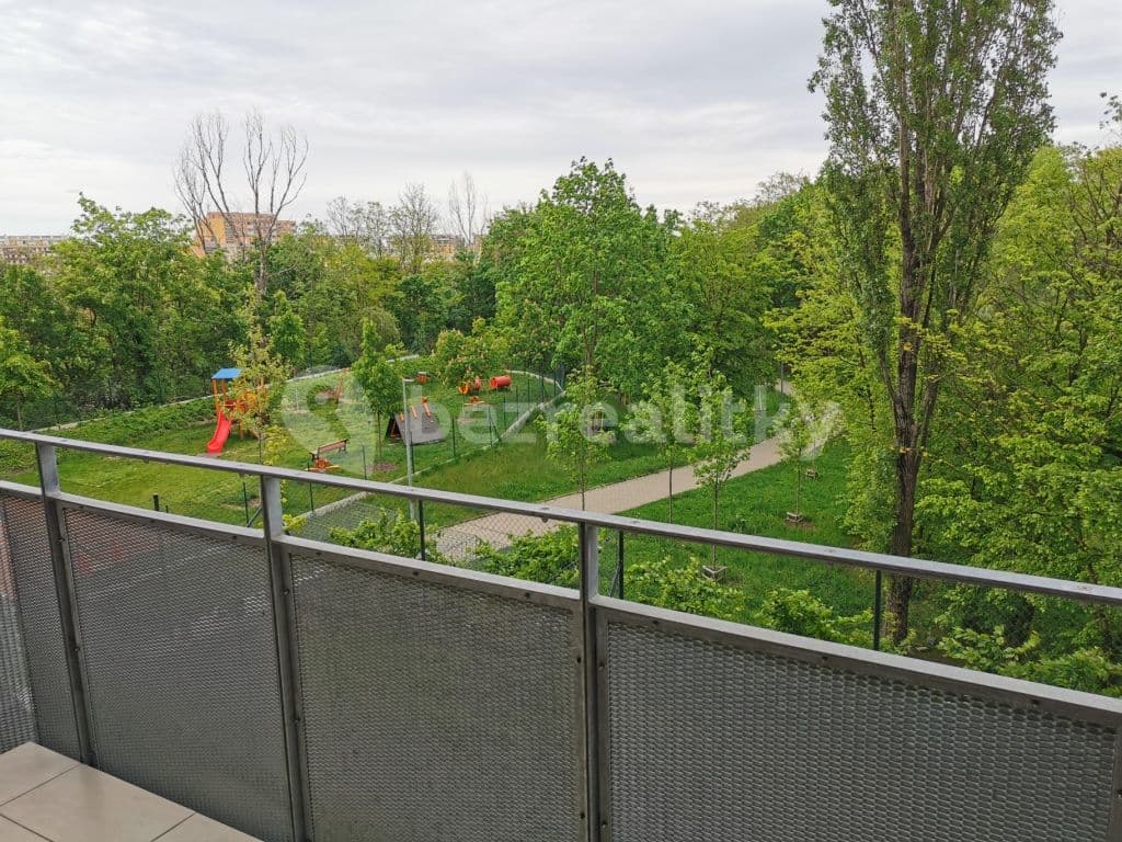 Prenájom bytu 2-izbový 63 m², Zvěřinova, Praha, Praha Prenájom bytu 2-izbový 63 m², Zvěřinova, Praha, Praha
