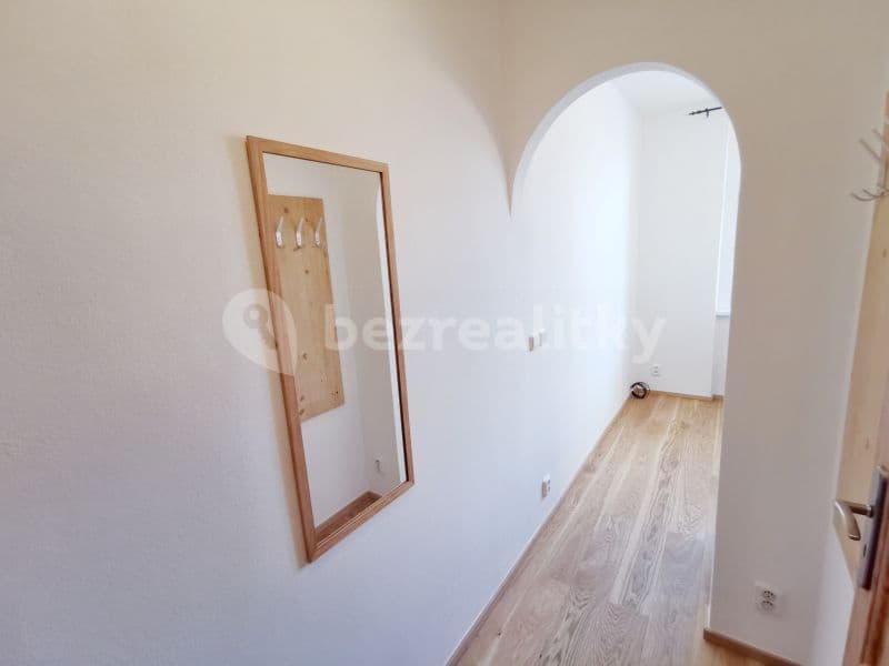 Prenájom bytu 1-izbový 30 m², Na Slovance, Praha, Praha Prenájom bytu 1-izbový 30 m², Na Slovance, Praha, Praha