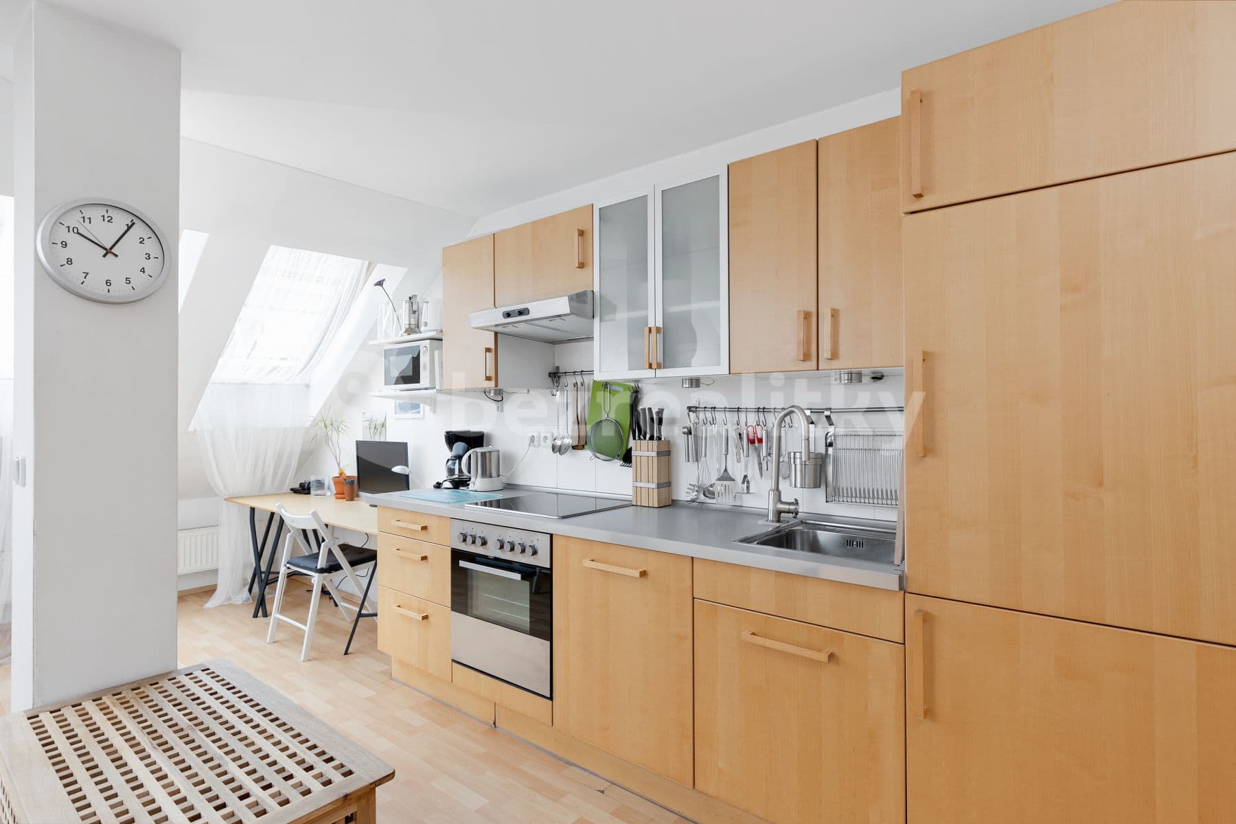Prenájom bytu 3-izbový 84 m², Matoušova, Praha, Praha Prenájom bytu 3-izbový 84 m², Matoušova, Praha, Praha