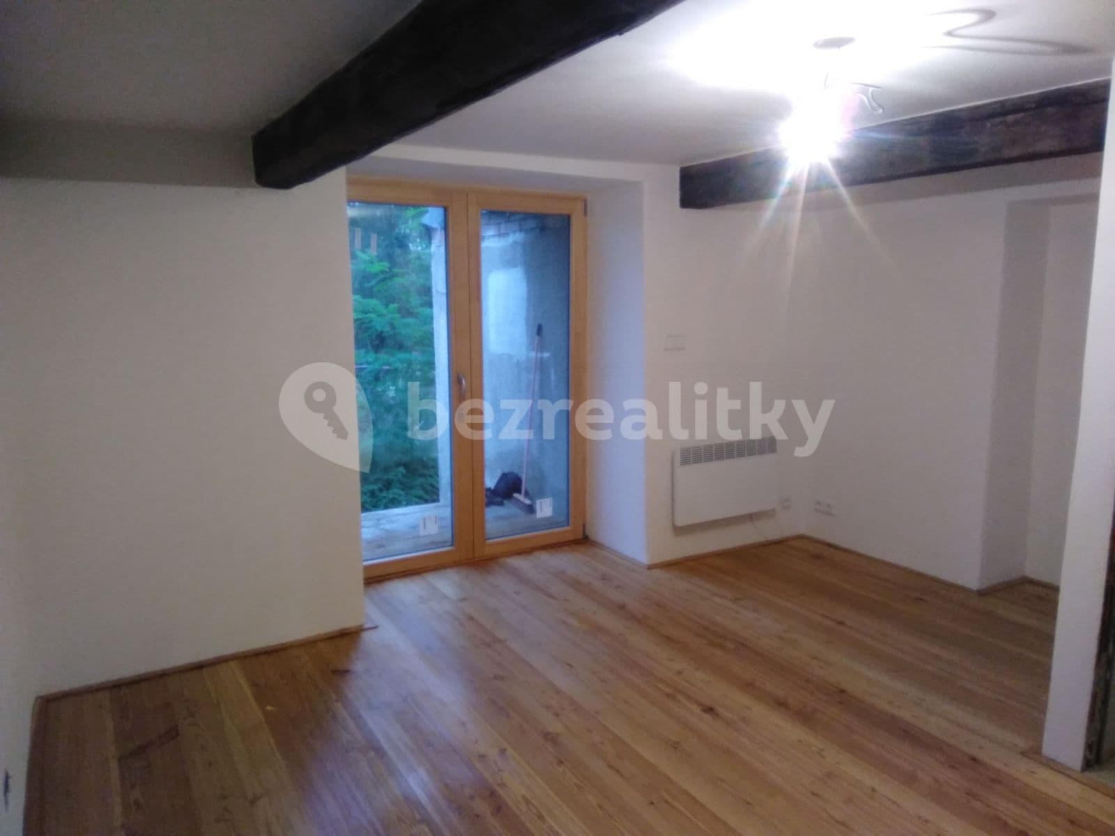 Prenájom bytu 1-izbový 19 m², Libčice nad Vltavou, Středočeský kraj Prenájom bytu 1-izbový 19 m², Libčice nad Vltavou, Středočeský kraj
