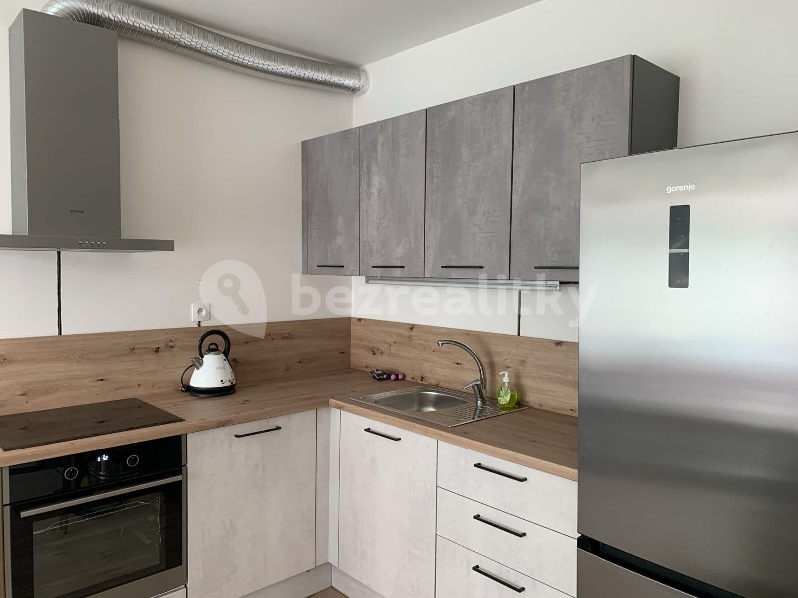 Prenájom bytu 2-izbový 44 m², Šífařská, Praha, Praha Prenájom bytu 2-izbový 44 m², Šífařská, Praha, Praha