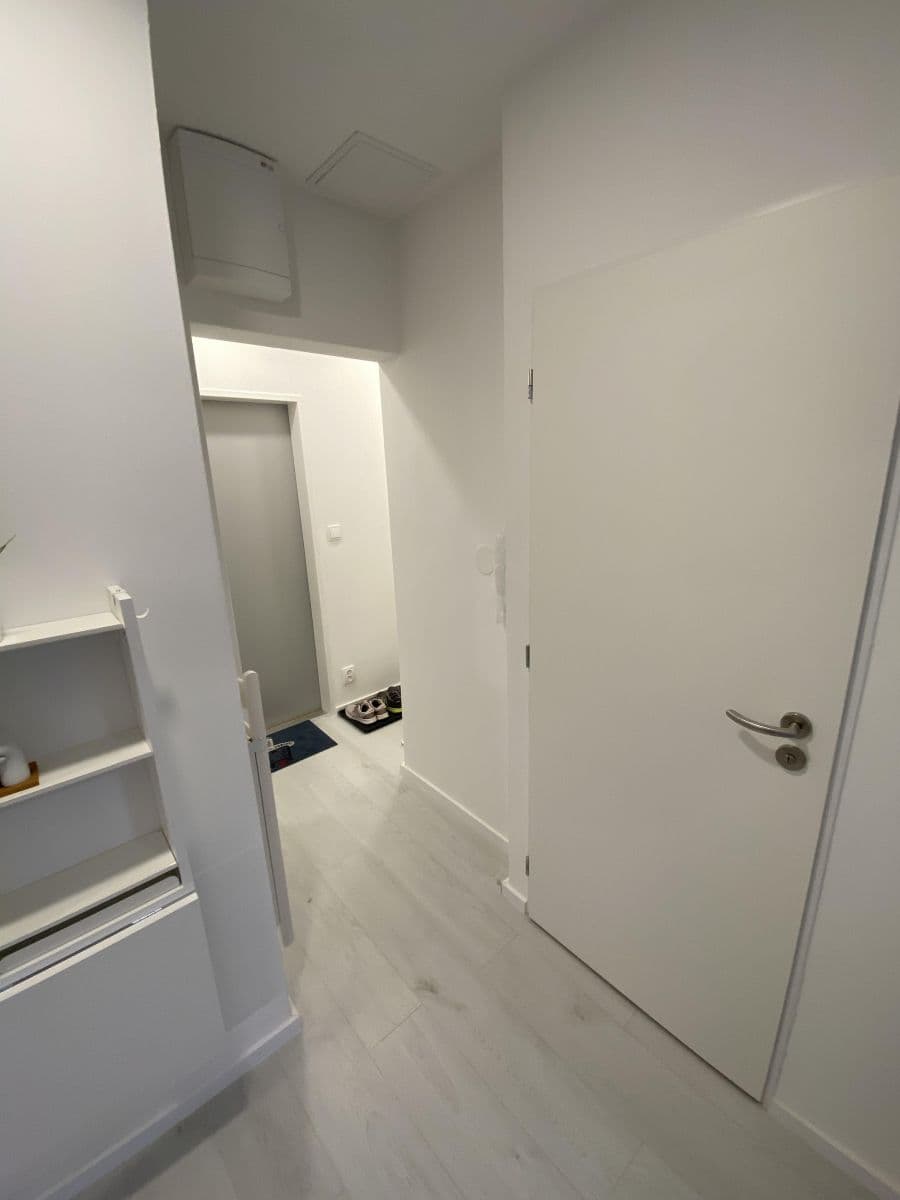 Prenájom bytu 2-izbový 39 m², Hudcova, Brno, Jihomoravský kraj Prenájom bytu 2-izbový 39 m², Hudcova, Brno, Jihomoravský kraj
