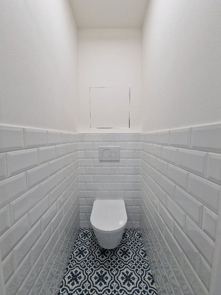 Prenájom bytu 1-izbový 44 m², Litevská, Praha, Praha Prenájom bytu 1-izbový 44 m², Litevská, Praha, Praha