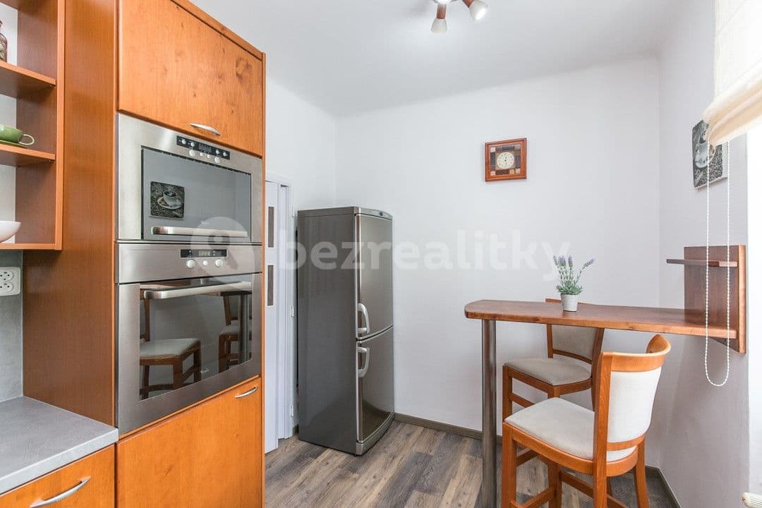 Prenájom bytu 2-izbový 61 m², Kladenská, Praha, Praha Prenájom bytu 2-izbový 61 m², Kladenská, Praha, Praha