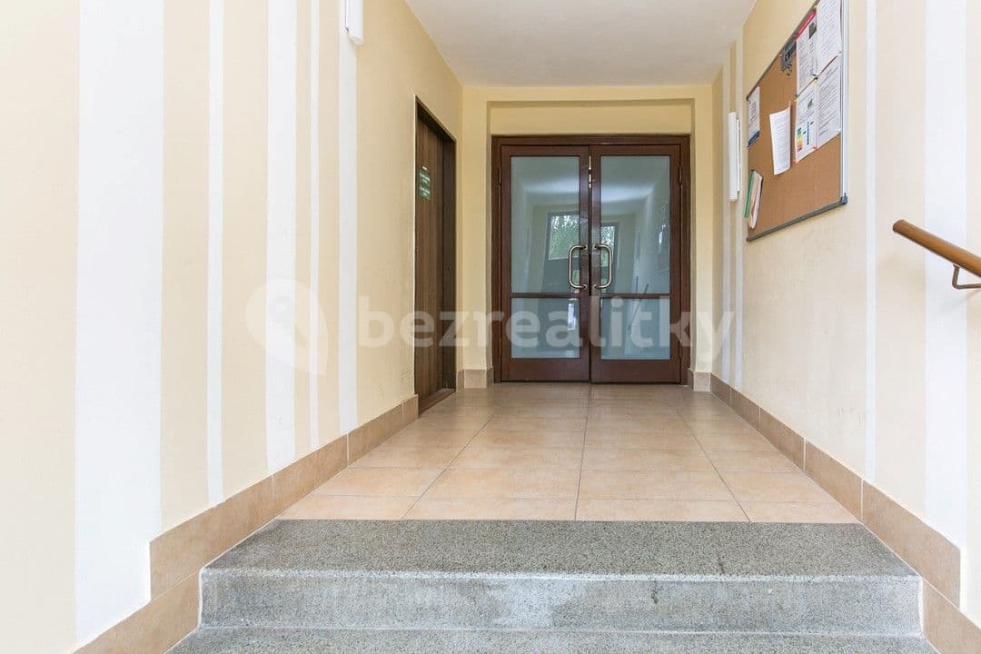 Prenájom bytu 2-izbový 61 m², Kladenská, Praha, Praha Prenájom bytu 2-izbový 61 m², Kladenská, Praha, Praha