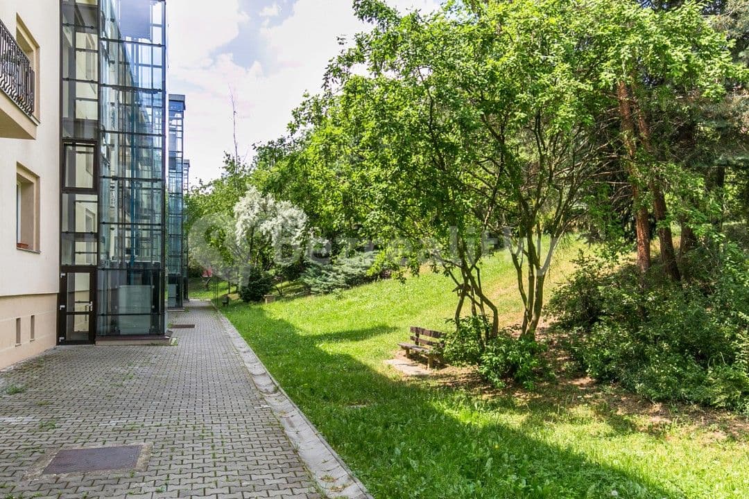 Prenájom bytu 2-izbový 61 m², Kladenská, Praha, Praha Prenájom bytu 2-izbový 61 m², Kladenská, Praha, Praha