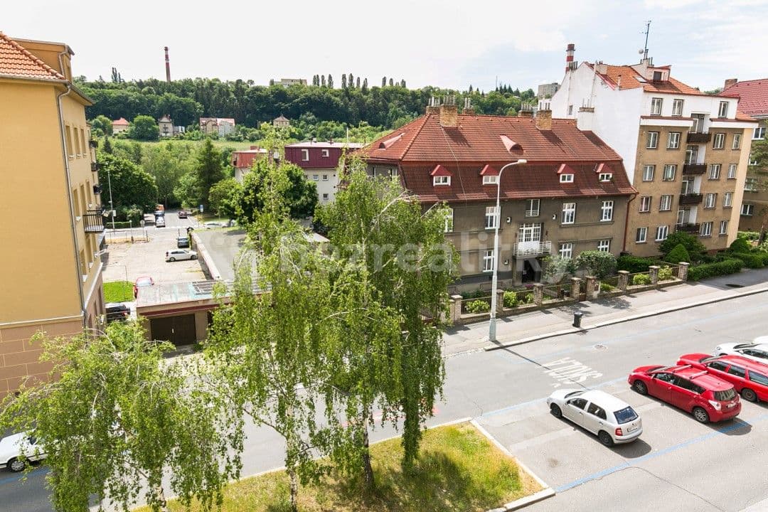 Prenájom bytu 2-izbový 61 m², Kladenská, Praha, Praha Prenájom bytu 2-izbový 61 m², Kladenská, Praha, Praha