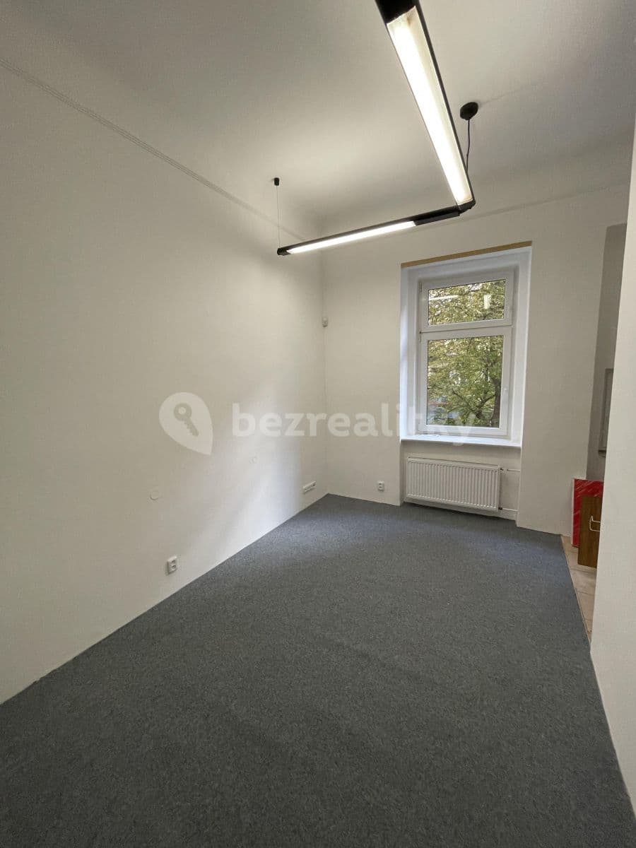Prenájom kancelárie 100 m², Staropramenná, Praha, Praha Prenájom kancelárie 100 m², Staropramenná, Praha, Praha