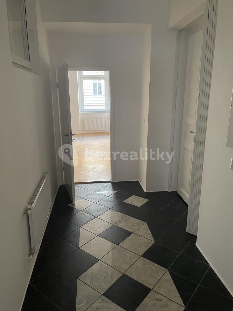 Prenájom kancelárie 100 m², Staropramenná, Praha, Praha Prenájom kancelárie 100 m², Staropramenná, Praha, Praha