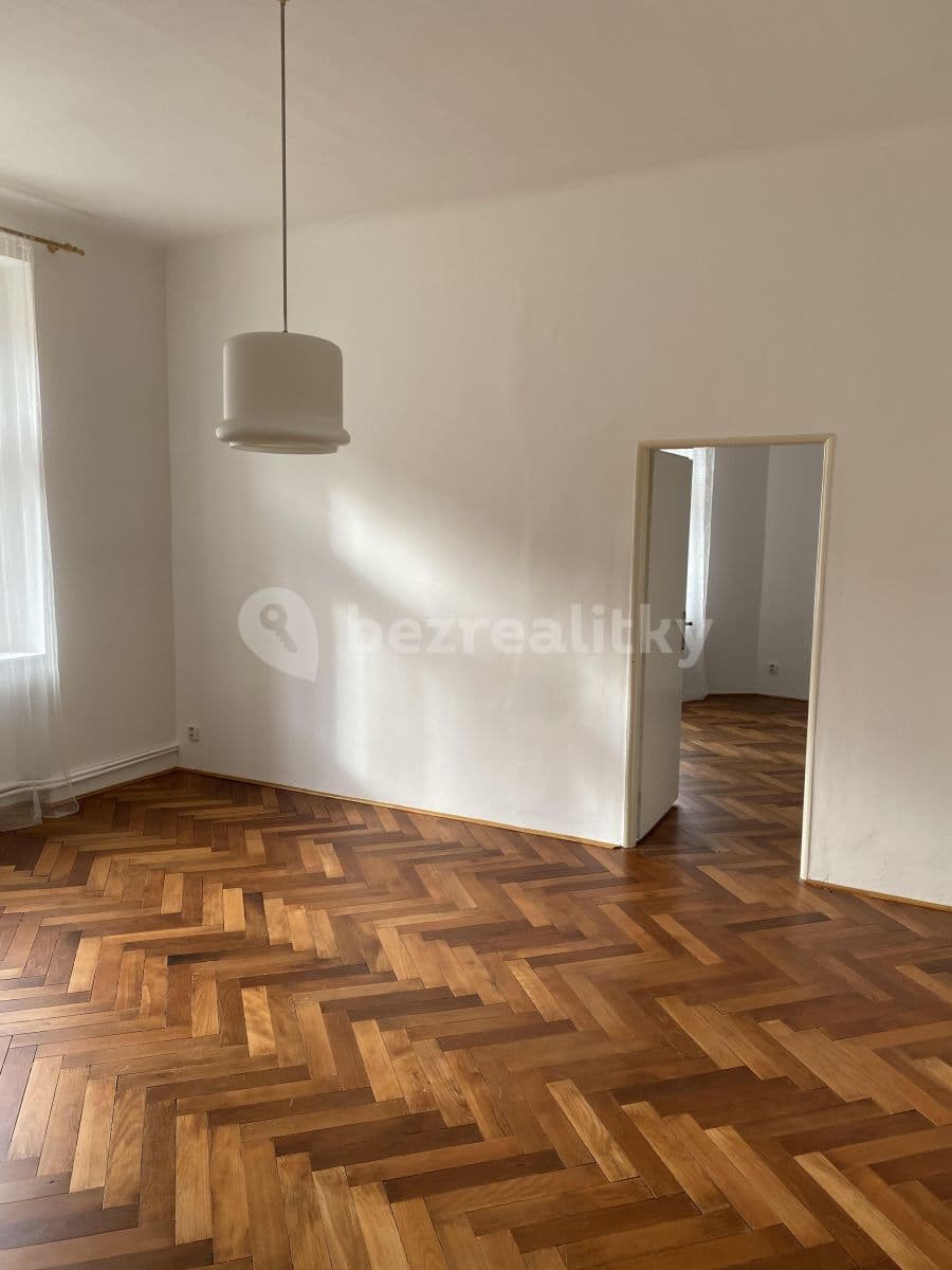 Prenájom bytu 3-izbový 76 m², U Nikolajky, Praha, Praha Prenájom bytu 3-izbový 76 m², U Nikolajky, Praha, Praha