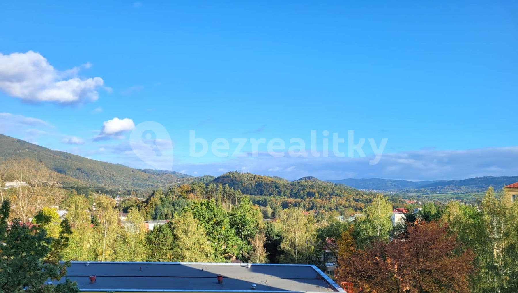 Prenájom bytu 3-izbový 61 m², Horská, Rožnov pod Radhoštěm, Zlínský kraj Prenájom bytu 3-izbový 61 m², Horská, Rožnov pod Radhoštěm, Zlínský kraj