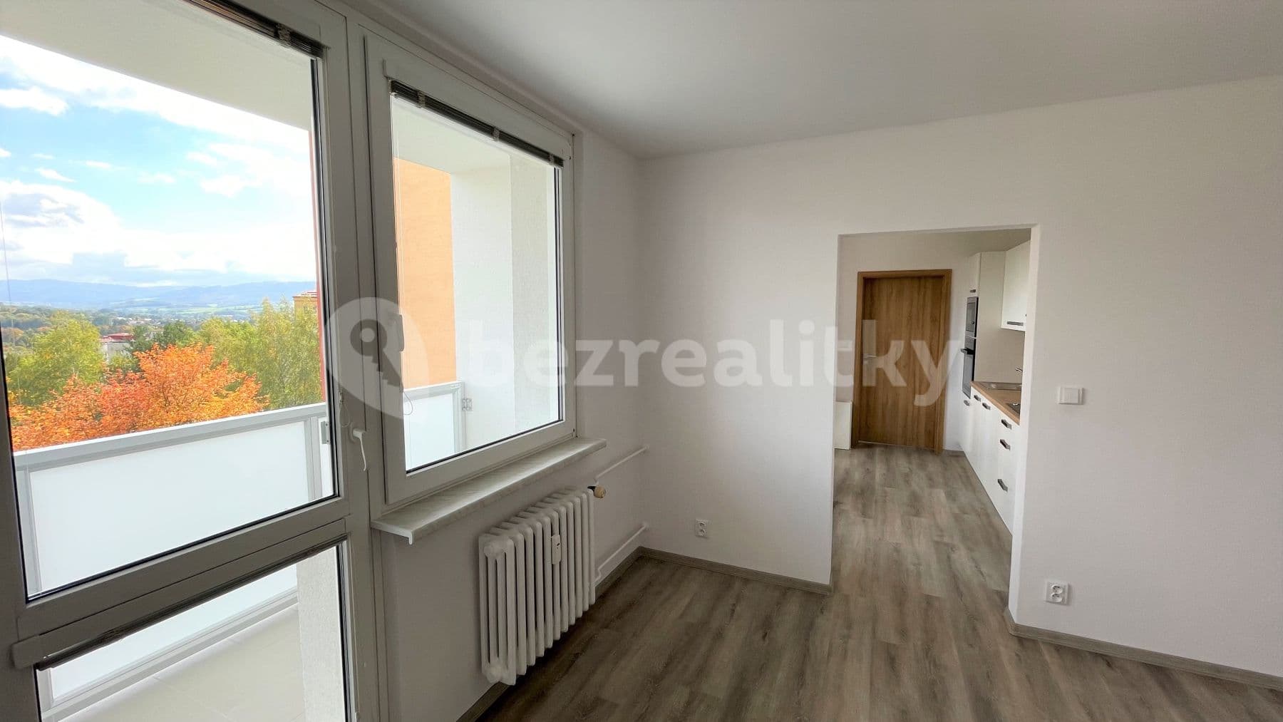 Prenájom bytu 3-izbový 61 m², Horská, Rožnov pod Radhoštěm, Zlínský kraj Prenájom bytu 3-izbový 61 m², Horská, Rožnov pod Radhoštěm, Zlínský kraj