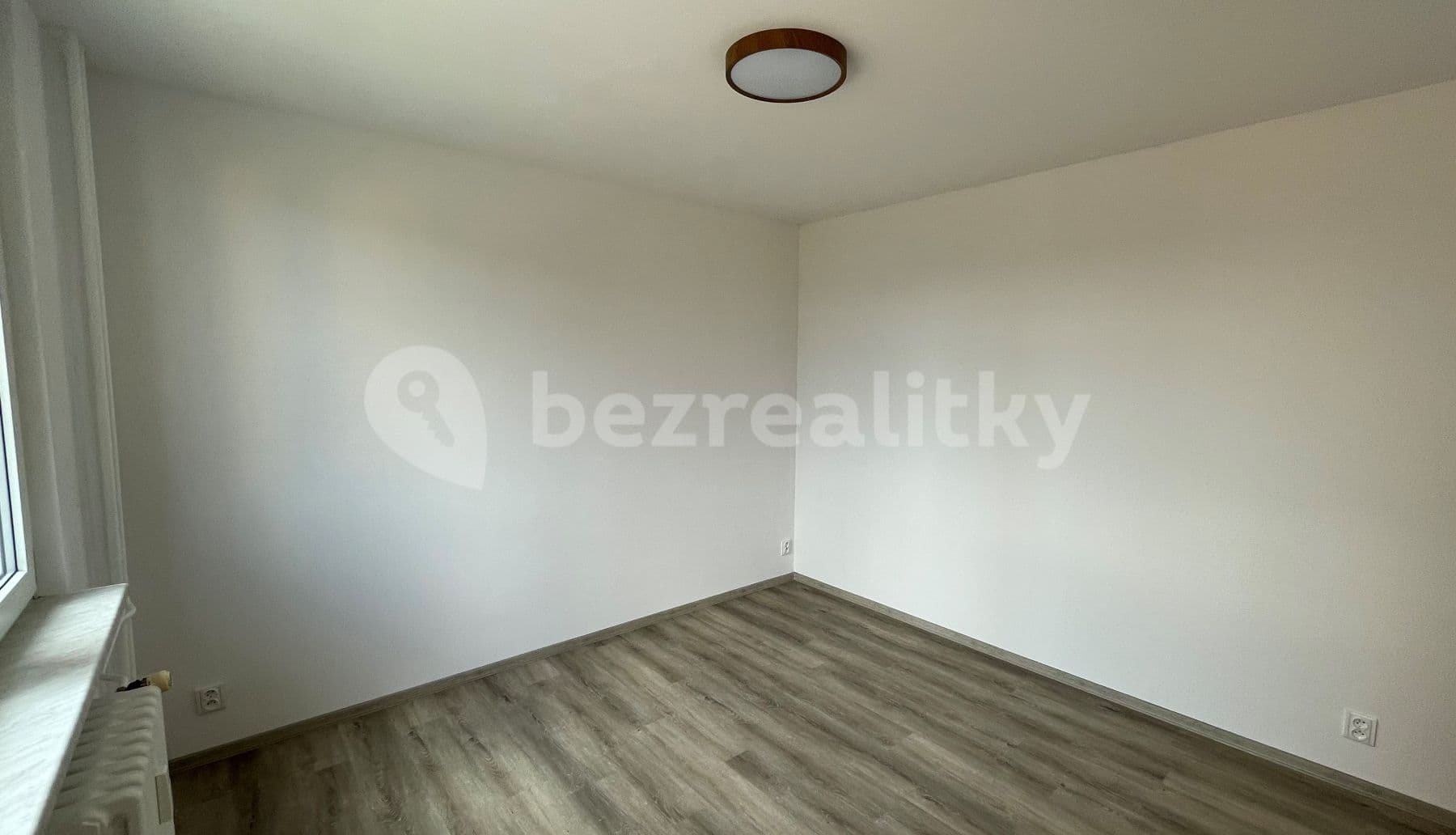 Prenájom bytu 3-izbový 61 m², Horská, Rožnov pod Radhoštěm, Zlínský kraj Prenájom bytu 3-izbový 61 m², Horská, Rožnov pod Radhoštěm, Zlínský kraj