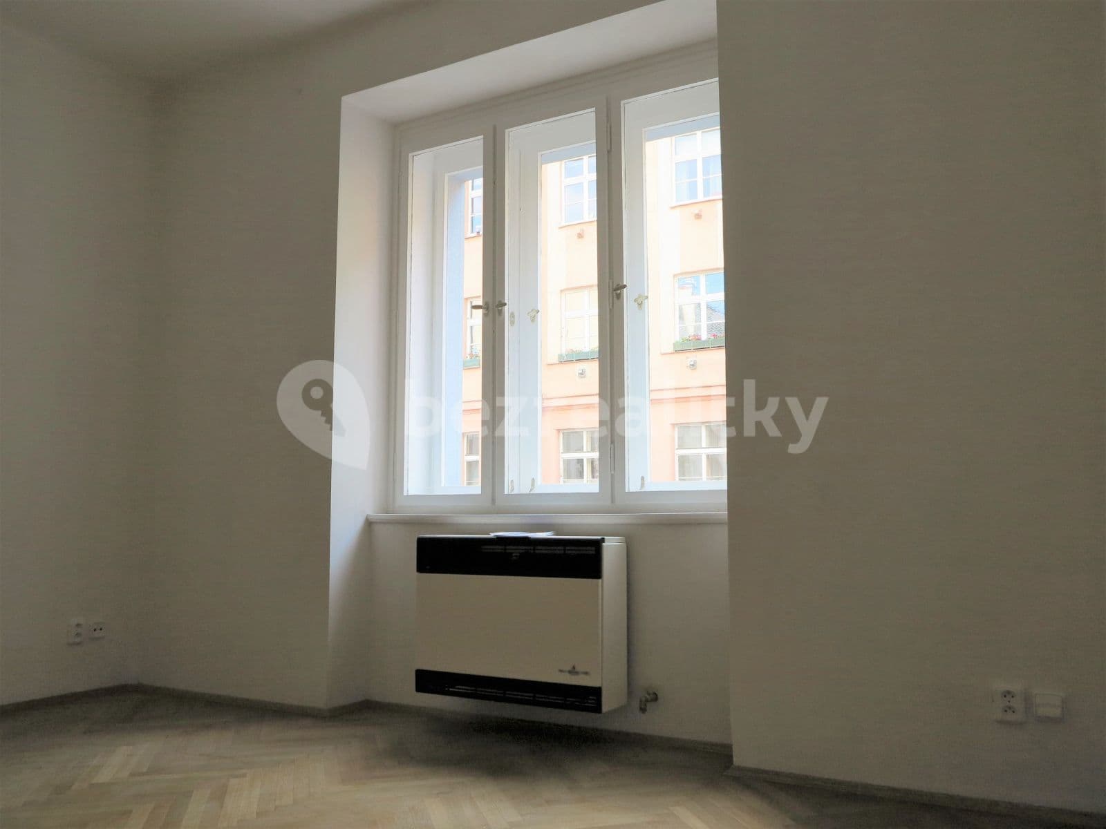 Prenájom bytu 2-izbový 46 m², V Háji, Praha, Praha Prenájom bytu 2-izbový 46 m², V Háji, Praha, Praha
