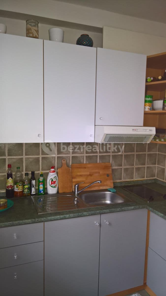 Prenájom bytu Garsoniéra 28 m², Měchenická, Praha, Praha Prenájom bytu Garsoniéra 28 m², Měchenická, Praha, Praha