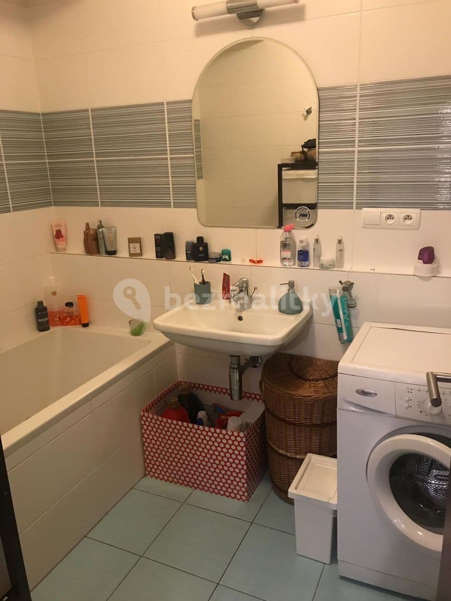 Prenájom bytu 2-izbový 59 m², Loosova, Praha, Praha Prenájom bytu 2-izbový 59 m², Loosova, Praha, Praha