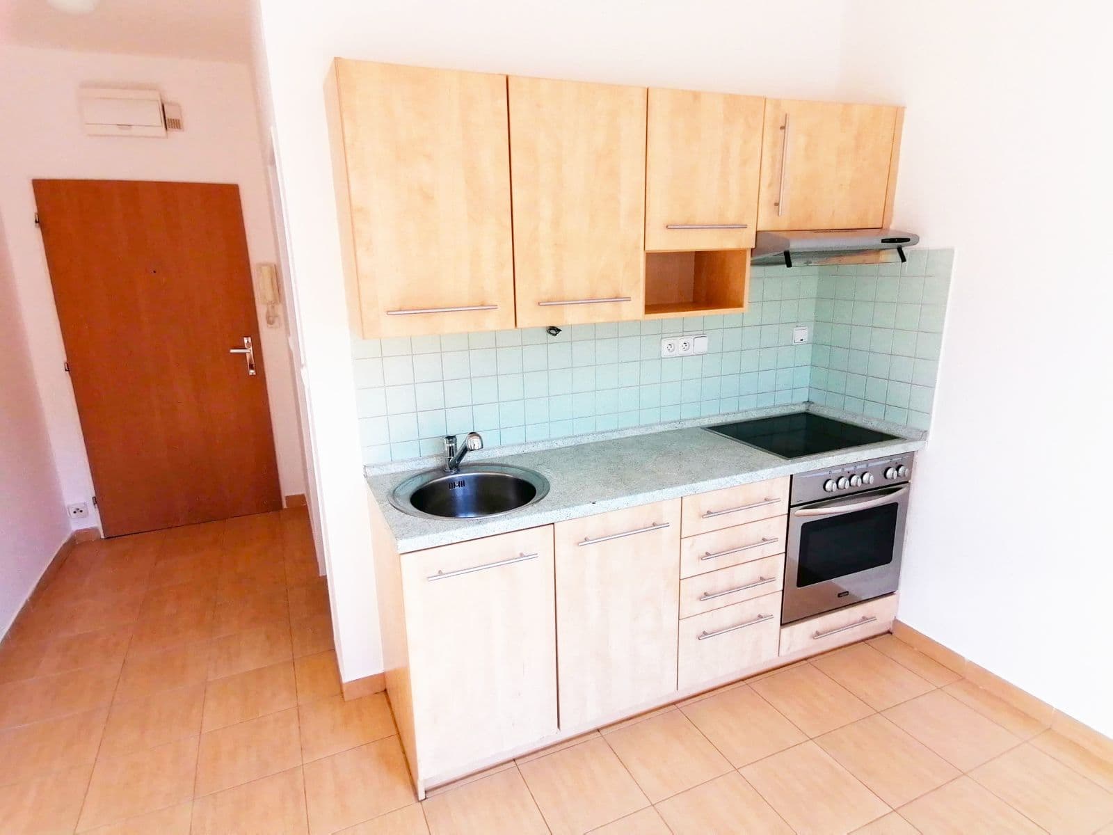 Prenájom bytu 1-izbový 30 m², Neklež, Brno, Jihomoravský kraj Prenájom bytu 1-izbový 30 m², Neklež, Brno, Jihomoravský kraj
