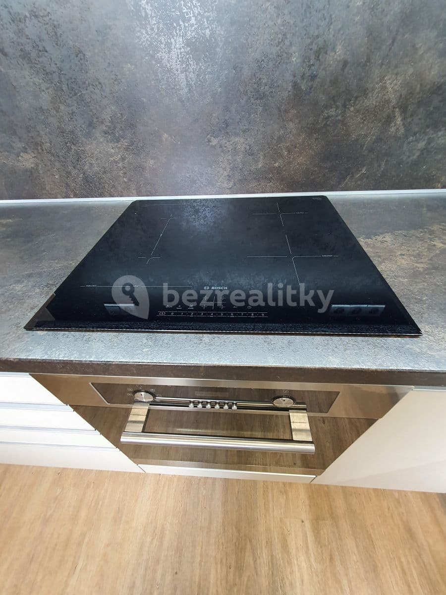 Prenájom bytu 2-izbový 53 m², Bratislavská, Praha, Praha Prenájom bytu 2-izbový 53 m², Bratislavská, Praha, Praha