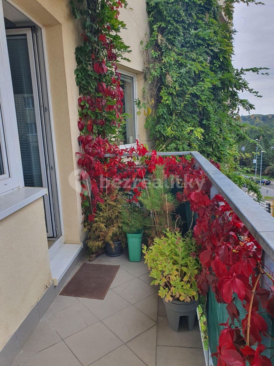 Prenájom bytu 2-izbový 53 m², Bratislavská, Praha, Praha Prenájom bytu 2-izbový 53 m², Bratislavská, Praha, Praha