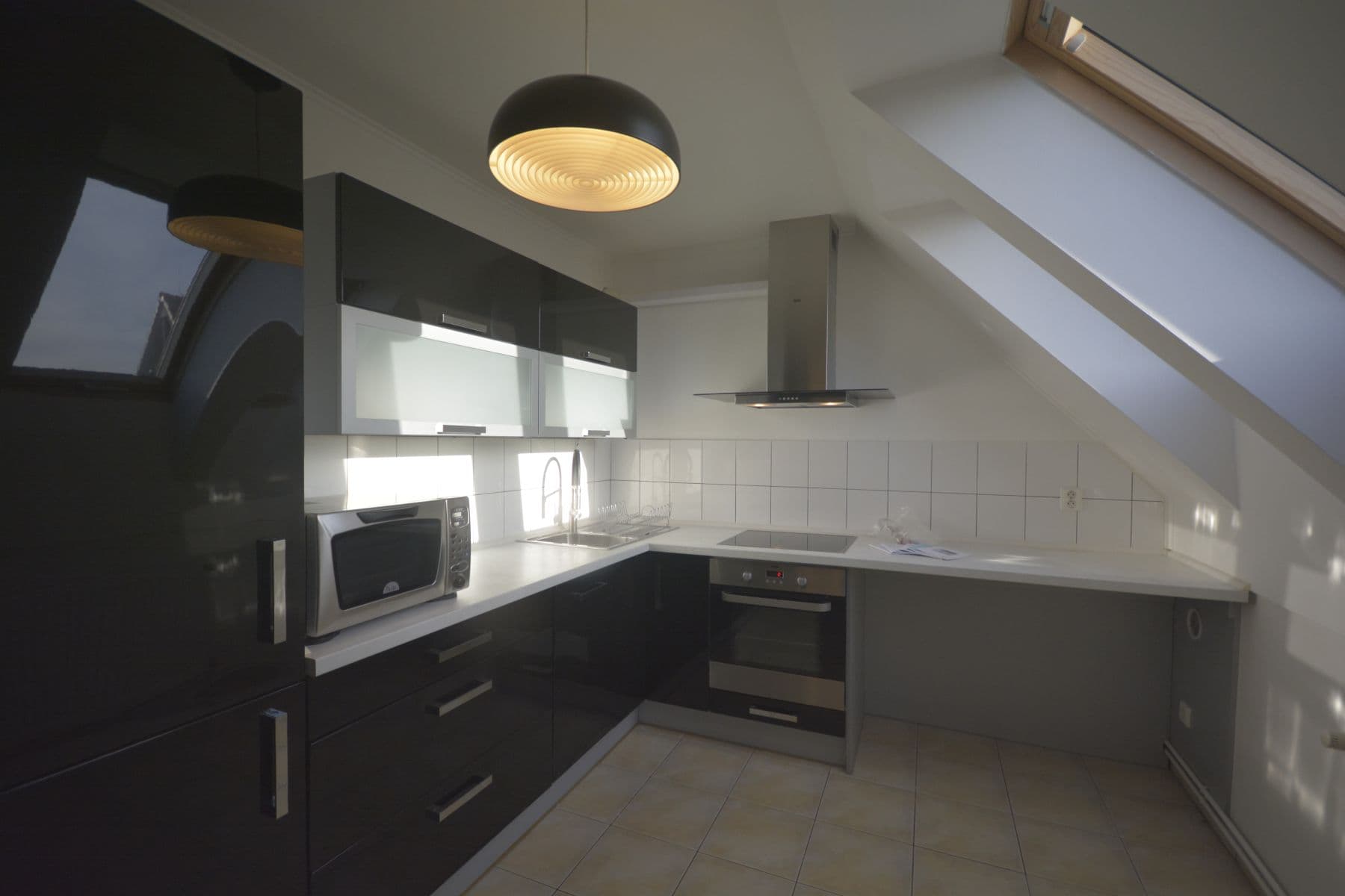 Prenájom bytu 1-izbový 52 m², U Školky, Nupaky, Středočeský kraj Prenájom bytu 1-izbový 52 m², U Školky, Nupaky, Středočeský kraj