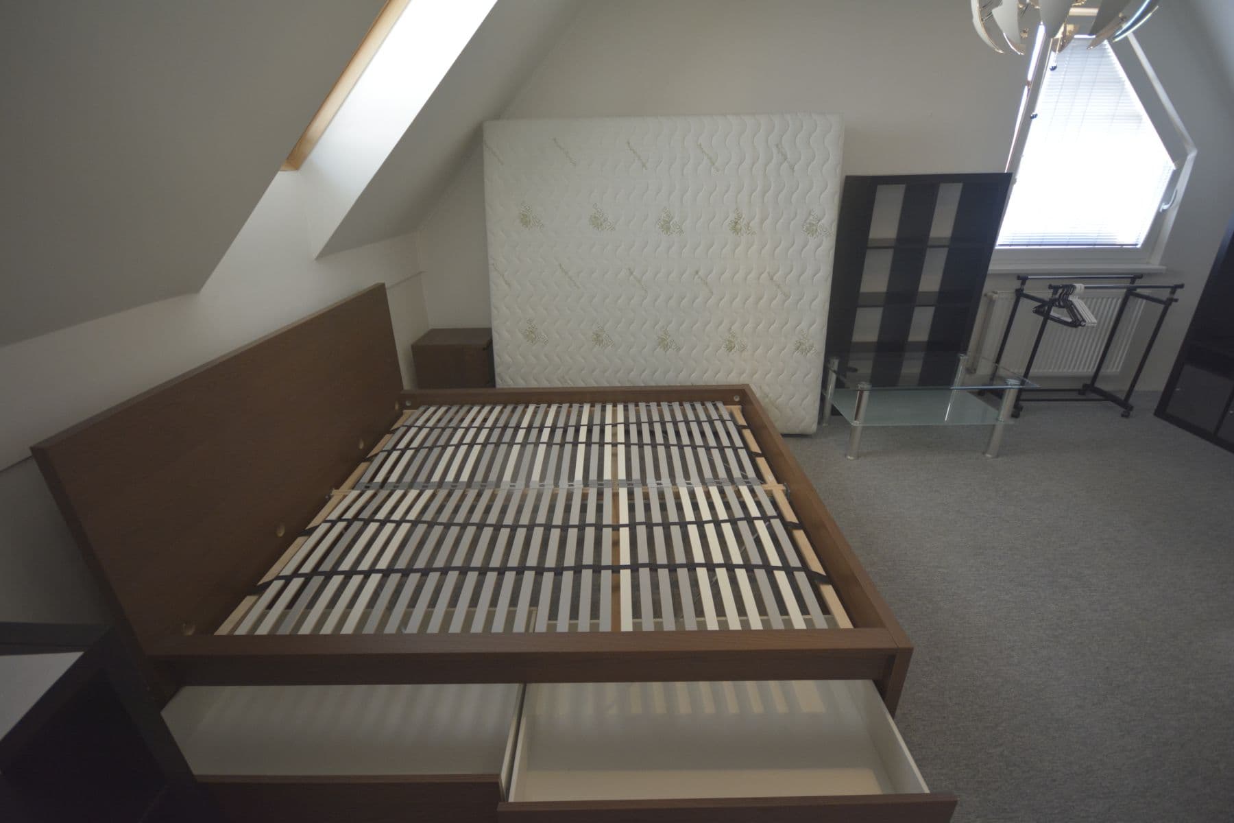 Prenájom bytu 1-izbový 52 m², U Školky, Nupaky, Středočeský kraj Prenájom bytu 1-izbový 52 m², U Školky, Nupaky, Středočeský kraj