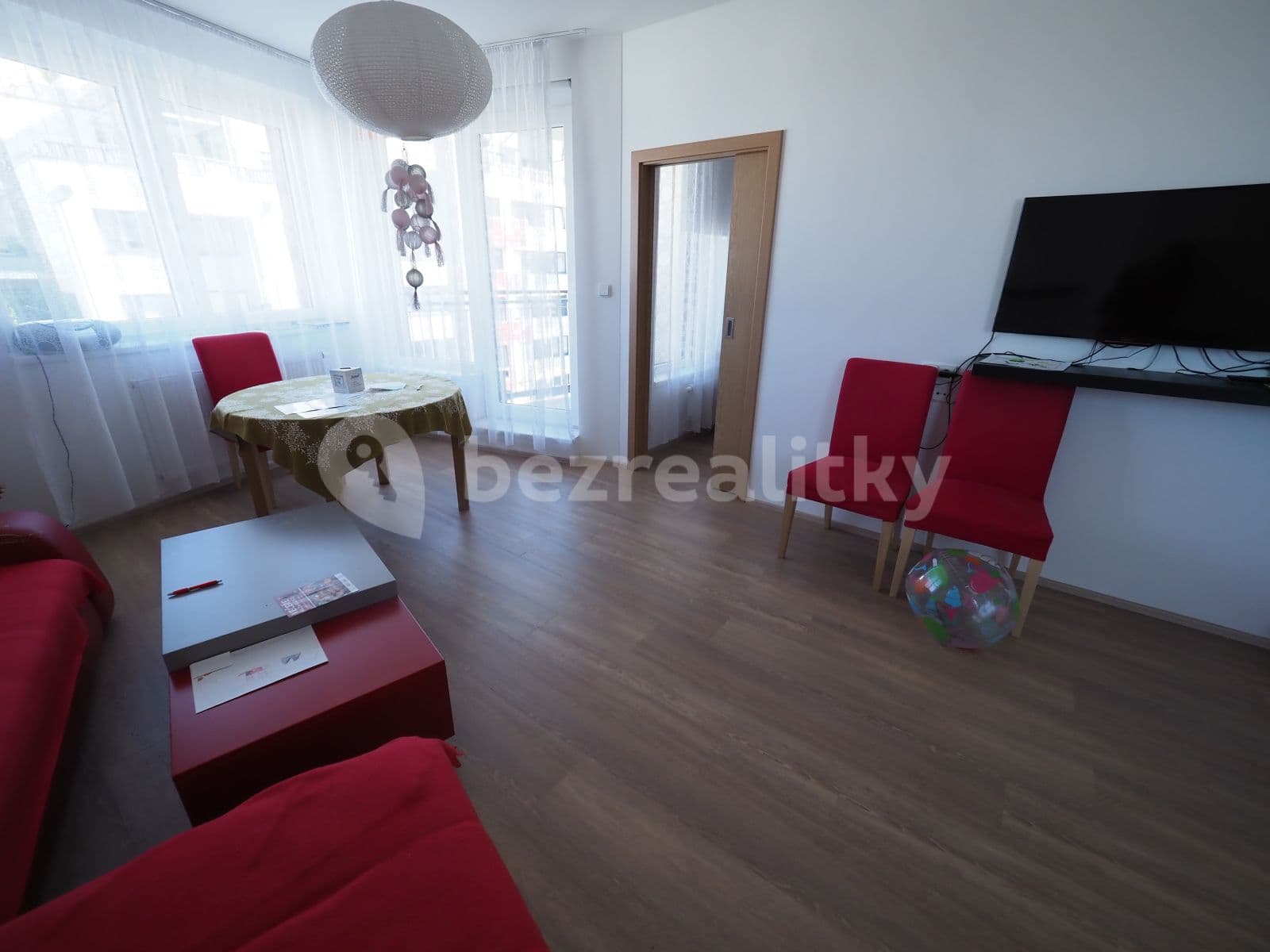Prenájom bytu 2-izbový 60 m², Honzíkova, Praha, Praha Prenájom bytu 2-izbový 60 m², Honzíkova, Praha, Praha
