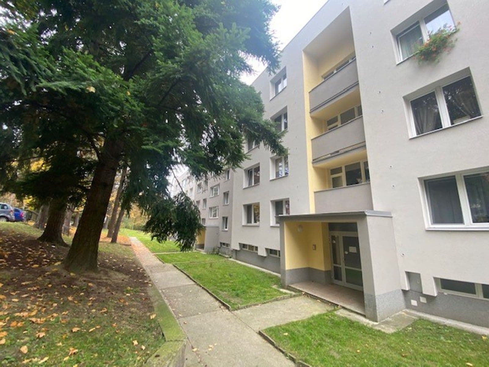 Prenájom bytu 1-izbový 21 m², Nad Mostárnou, Frýdek-Místek, Moravskoslezský kraj Prenájom bytu 1-izbový 21 m², Nad Mostárnou, Frýdek-Místek, Moravskoslezský kraj