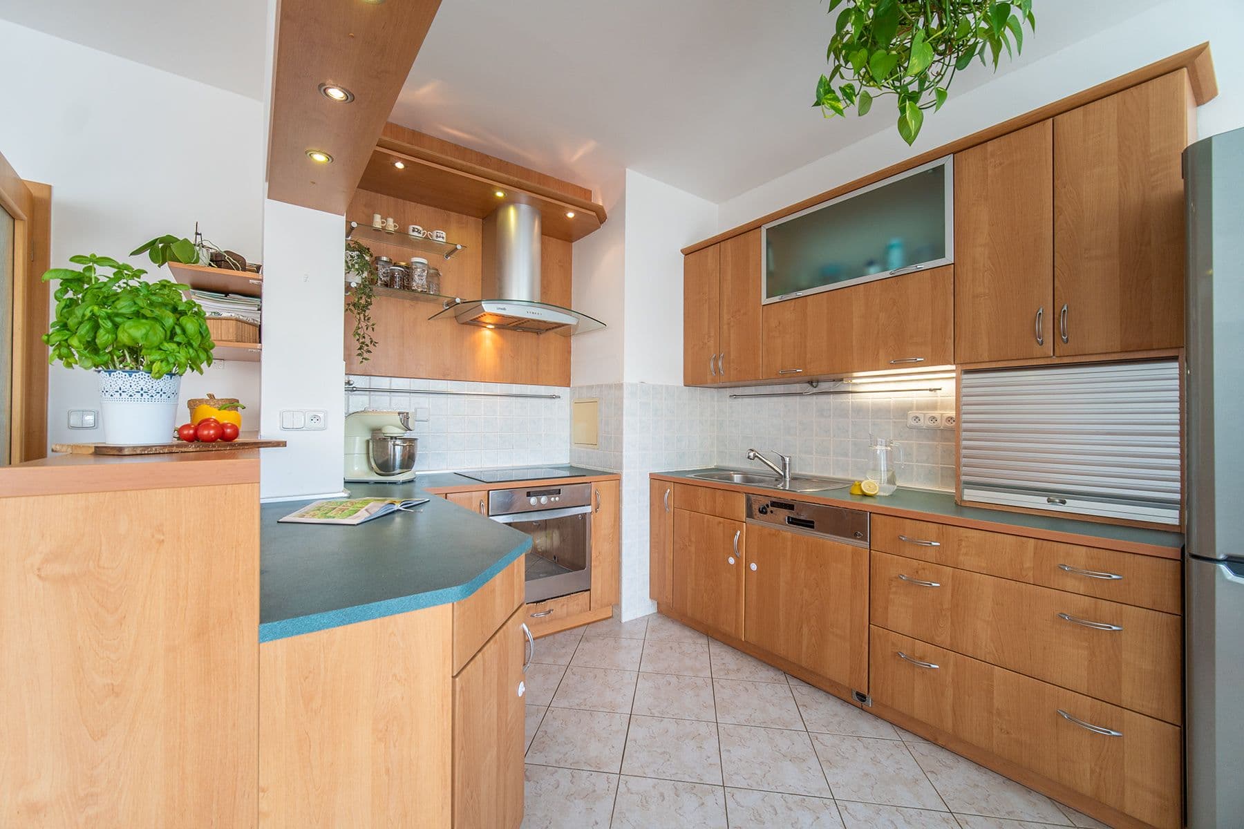 Prenájom bytu 3-izbový 79 m², V Zeleném údolí, Praha, Praha Prenájom bytu 3-izbový 79 m², V Zeleném údolí, Praha, Praha
