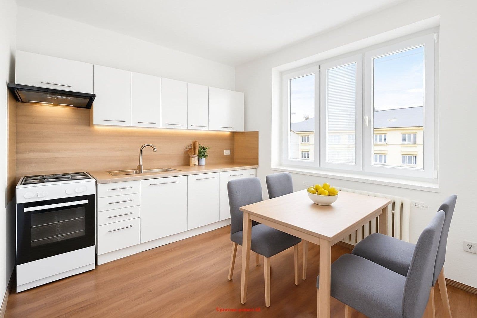 Prenájom bytu 2-izbový 56 m², tř. Osvobození, Karviná, Moravskoslezský kraj Prenájom bytu 2-izbový 56 m², tř. Osvobození, Karviná, Moravskoslezský kraj