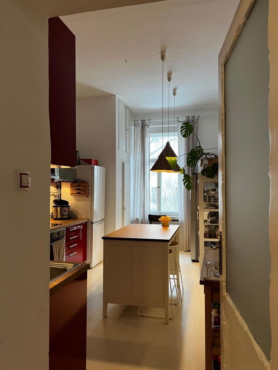 Prenájom bytu 4-izbový 135 m², U Havlíčkových sadů, Praha, Praha Prenájom bytu 4-izbový 135 m², U Havlíčkových sadů, Praha, Praha