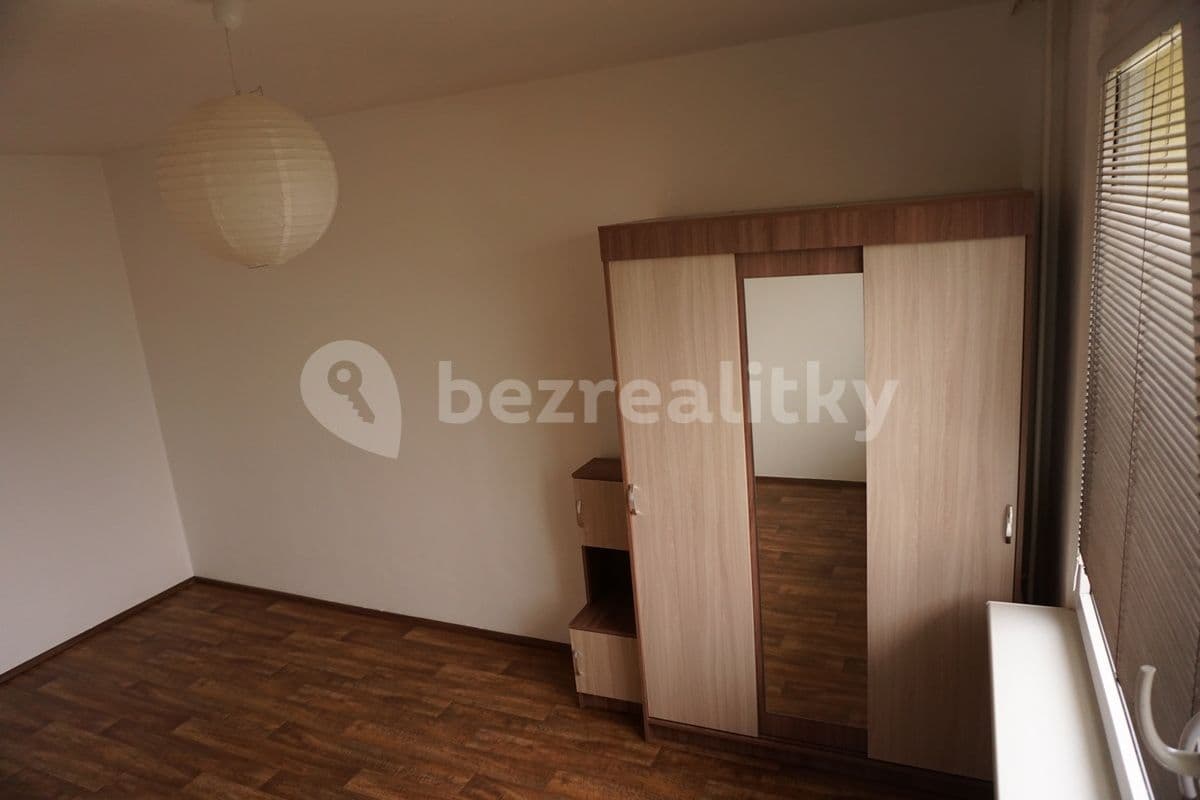 Prenájom bytu 1-izbový 35 m², Mandysova, Hradec Králové, Královéhradecký kraj Prenájom bytu 1-izbový 35 m², Mandysova, Hradec Králové, Královéhradecký kraj
