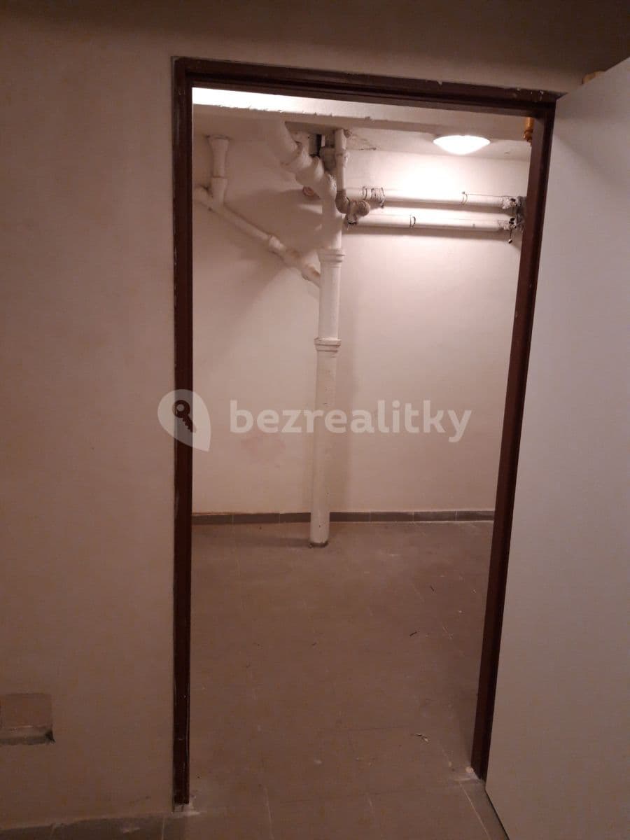 Prenájom nebytového priestoru 20 m², Havanská, Praha, Praha Prenájom nebytového priestoru 20 m², Havanská, Praha, Praha