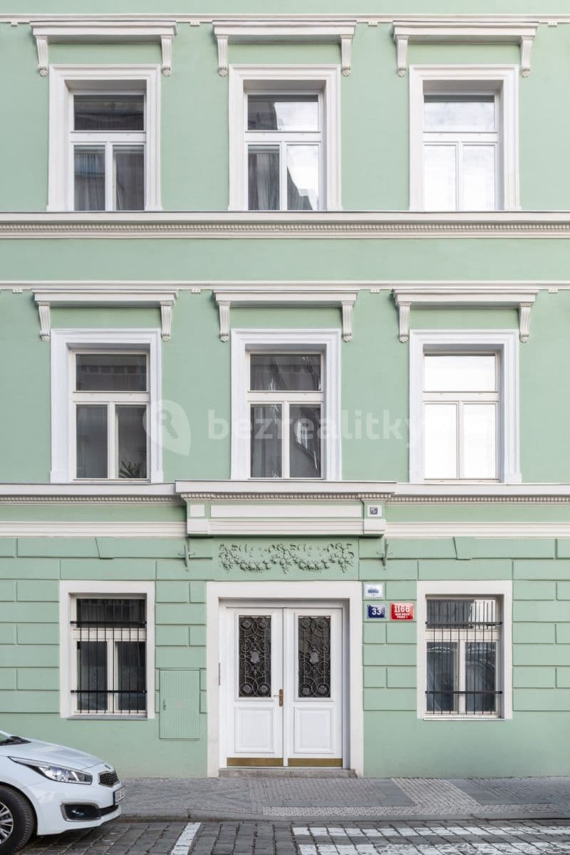 Prenájom bytu 3-izbový 76 m², Petrská, Praha, Praha Prenájom bytu 3-izbový 76 m², Petrská, Praha, Praha