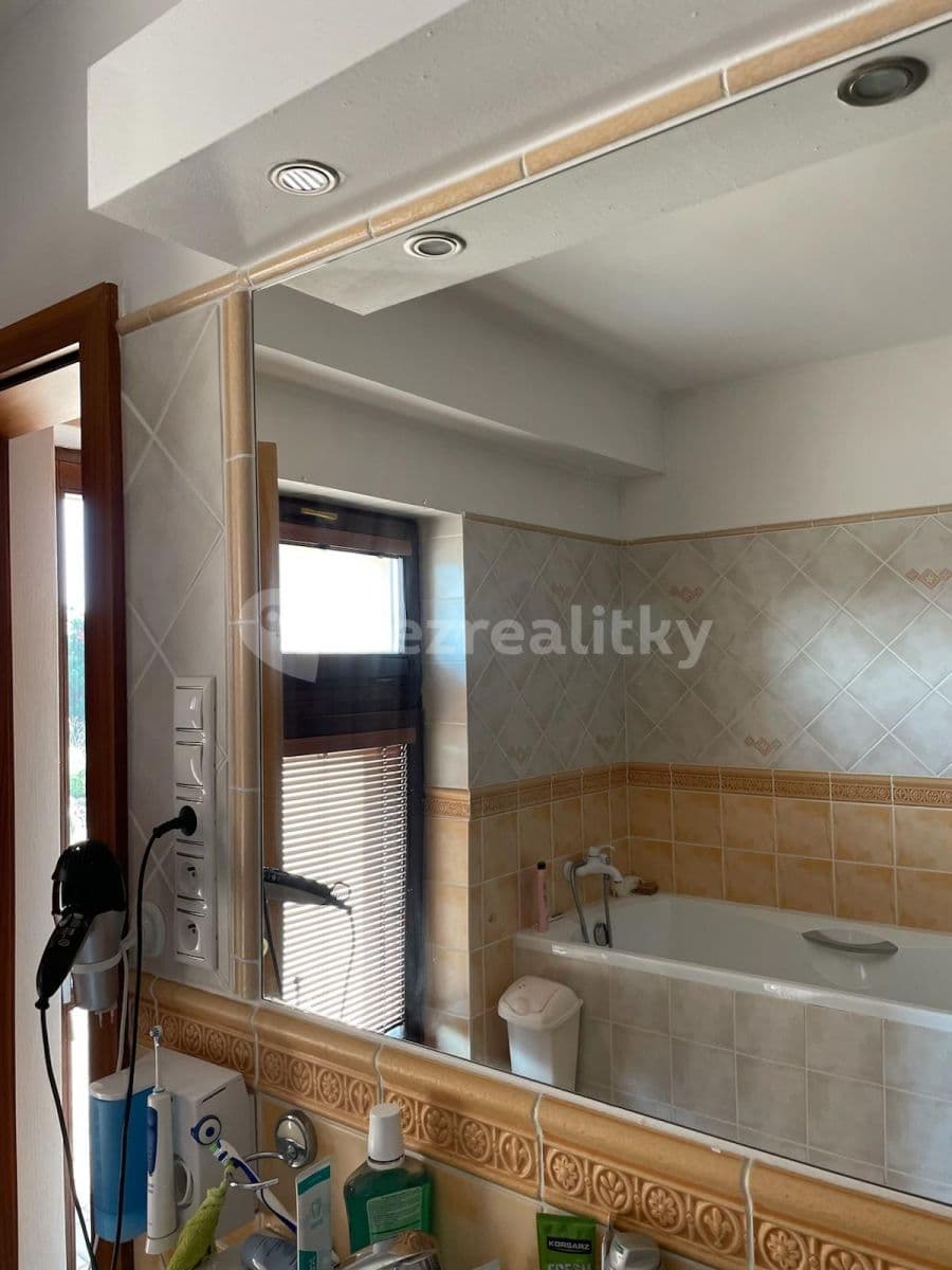 Prenájom domu 180 m², pozemek 1.100 m², Na Výsluní, Králův Dvůr, Středočeský kraj Prenájom domu 180 m², pozemek 1.100 m², Na Výsluní, Králův Dvůr, Středočeský kraj