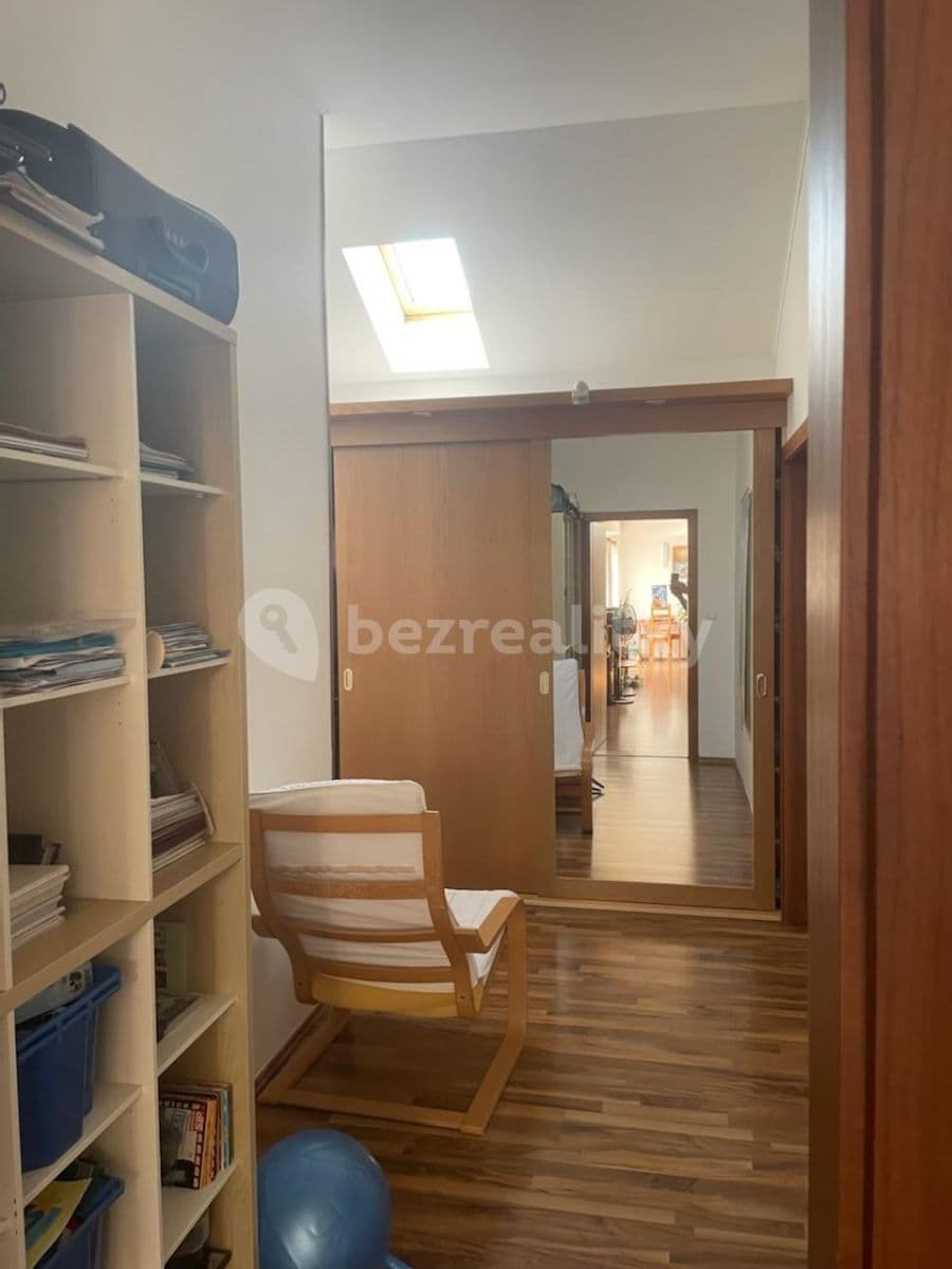 Prenájom domu 180 m², pozemek 1.100 m², Na Výsluní, Králův Dvůr, Středočeský kraj Prenájom domu 180 m², pozemek 1.100 m², Na Výsluní, Králův Dvůr, Středočeský kraj