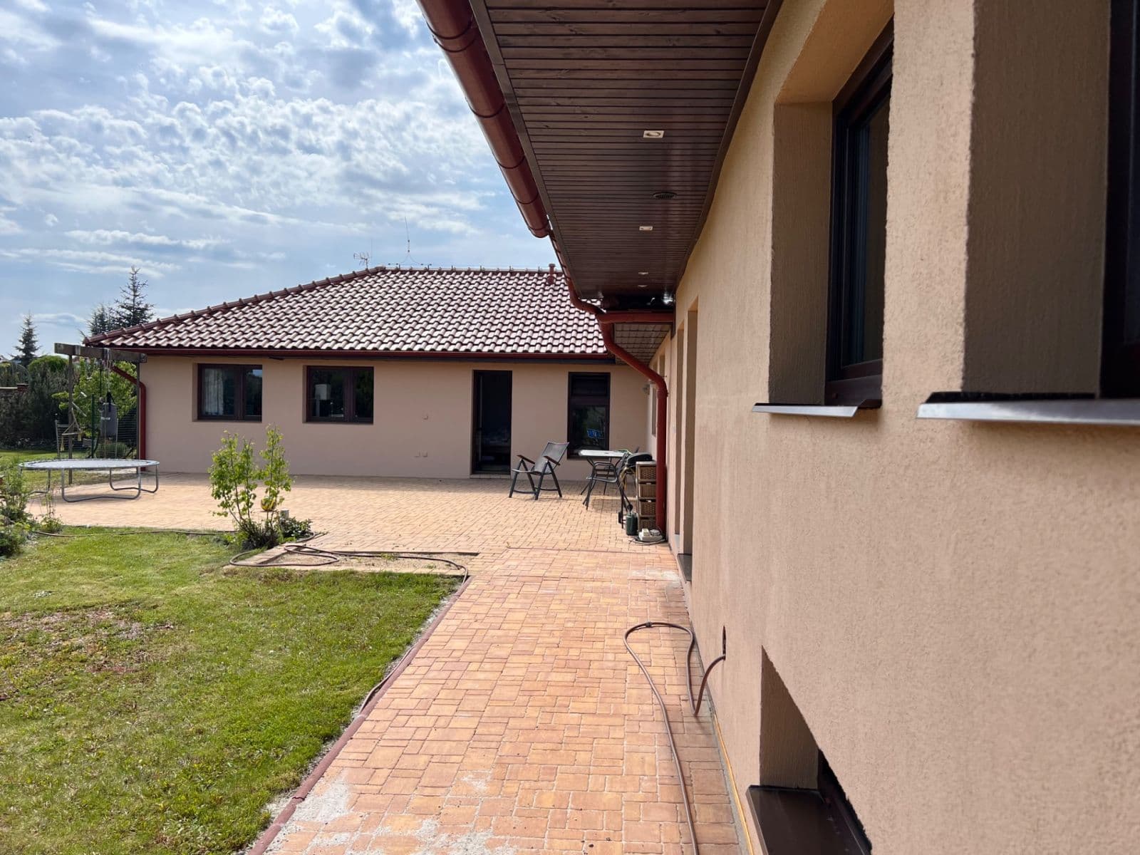 Prenájom domu 180 m², pozemek 1.100 m², Na Výsluní, Králův Dvůr, Středočeský kraj Prenájom domu 180 m², pozemek 1.100 m², Na Výsluní, Králův Dvůr, Středočeský kraj