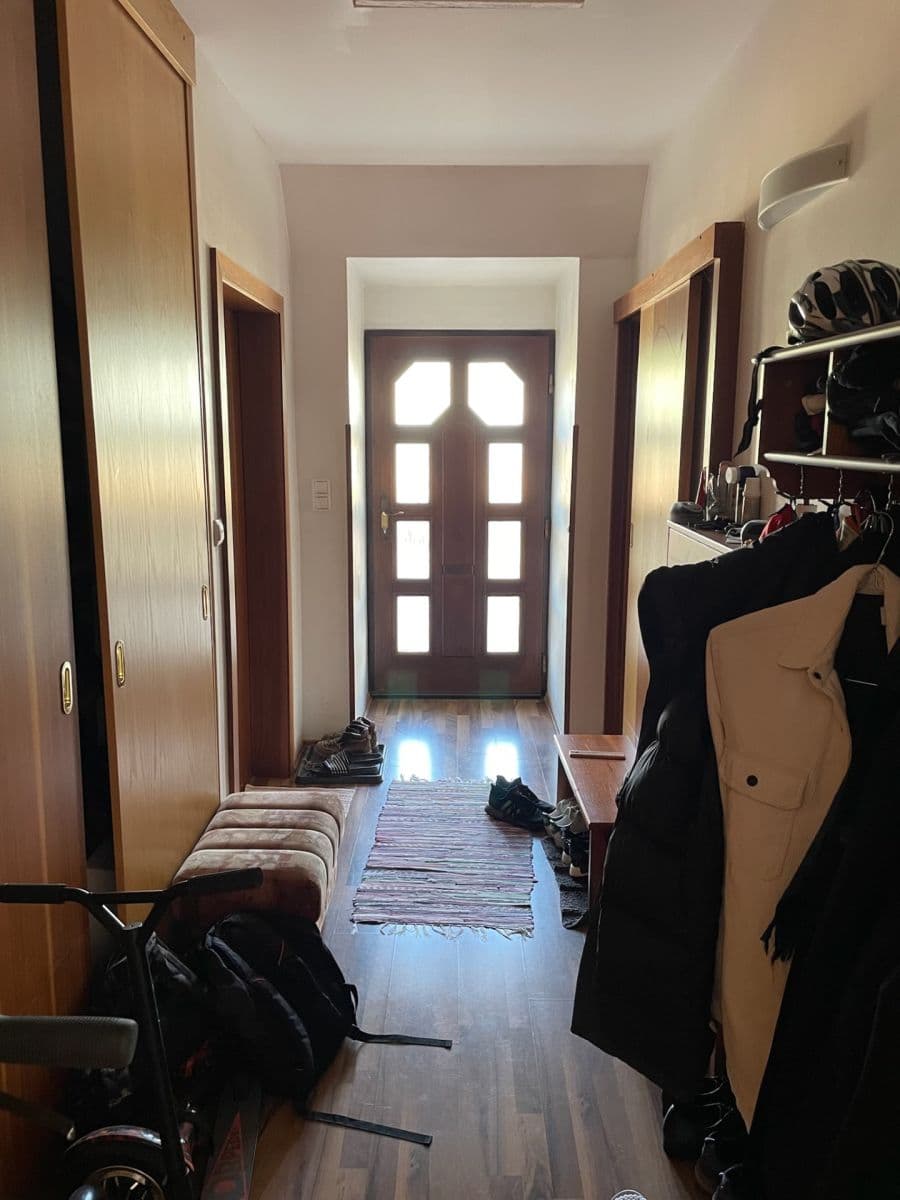 Prenájom domu 180 m², pozemek 1.100 m², Na Výsluní, Králův Dvůr, Středočeský kraj Prenájom domu 180 m², pozemek 1.100 m², Na Výsluní, Králův Dvůr, Středočeský kraj