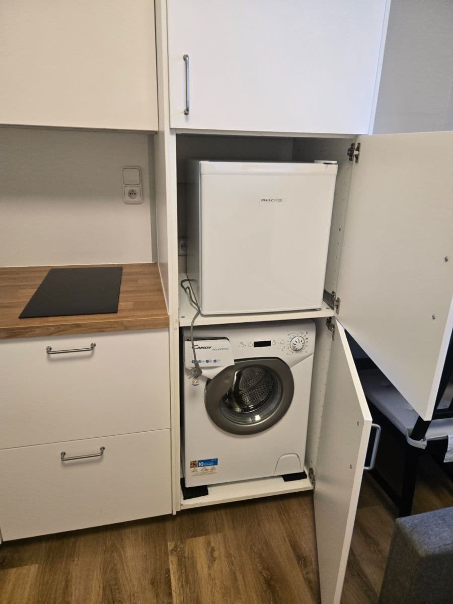 Prenájom bytu Garsoniéra 16 m², Lipanská, Říčany, Středočeský kraj Prenájom bytu Garsoniéra 16 m², Lipanská, Říčany, Středočeský kraj
