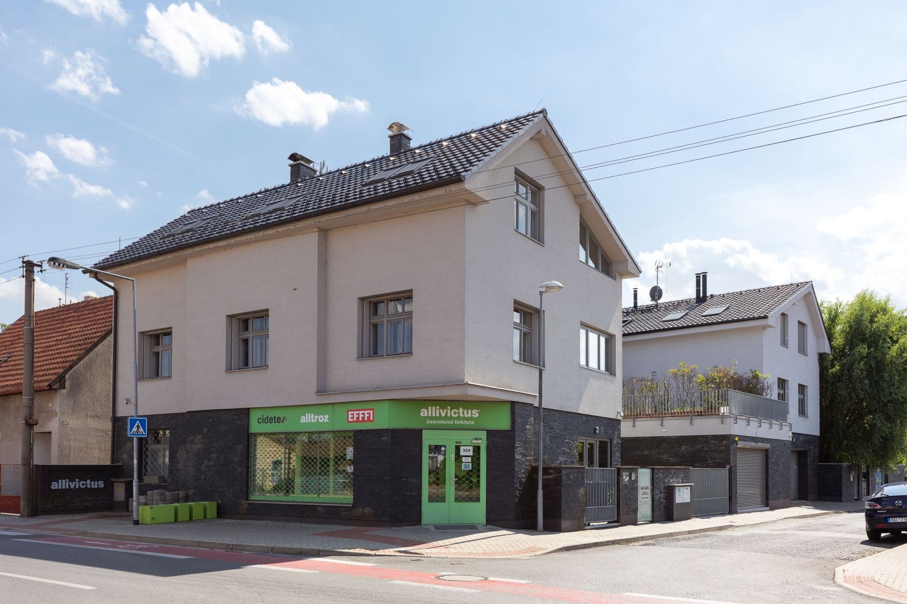 Prenájom bytu 4-izbový 126 m², Vojtěšská, Neratovice, Středočeský kraj Prenájom bytu 4-izbový 126 m², Vojtěšská, Neratovice, Středočeský kraj