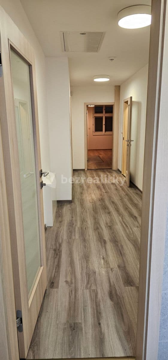 Prenájom bytu 3-izbový 92 m², Vojtěšská, Neratovice, Středočeský kraj Prenájom bytu 3-izbový 92 m², Vojtěšská, Neratovice, Středočeský kraj