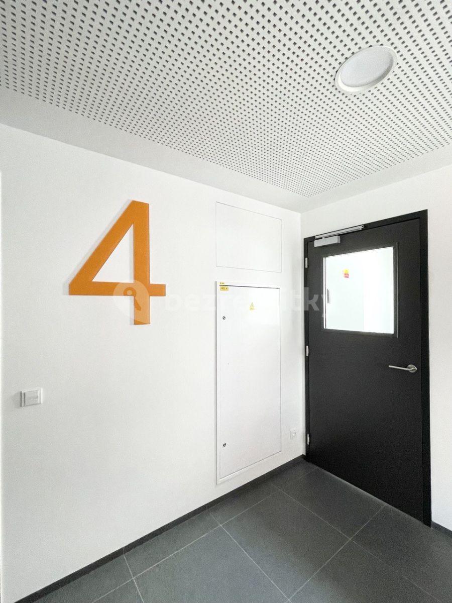 Predaj bytu 2-izbový 70 m², Sněženková, Praha, Praha