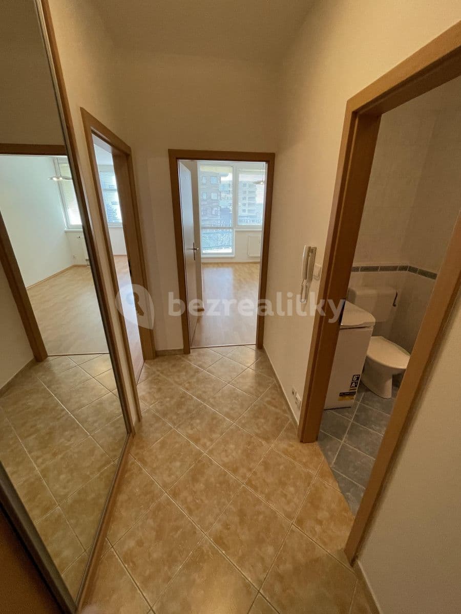 Prenájom bytu 2-izbový 50 m², Voskovcova, Praha, Praha Prenájom bytu 2-izbový 50 m², Voskovcova, Praha, Praha