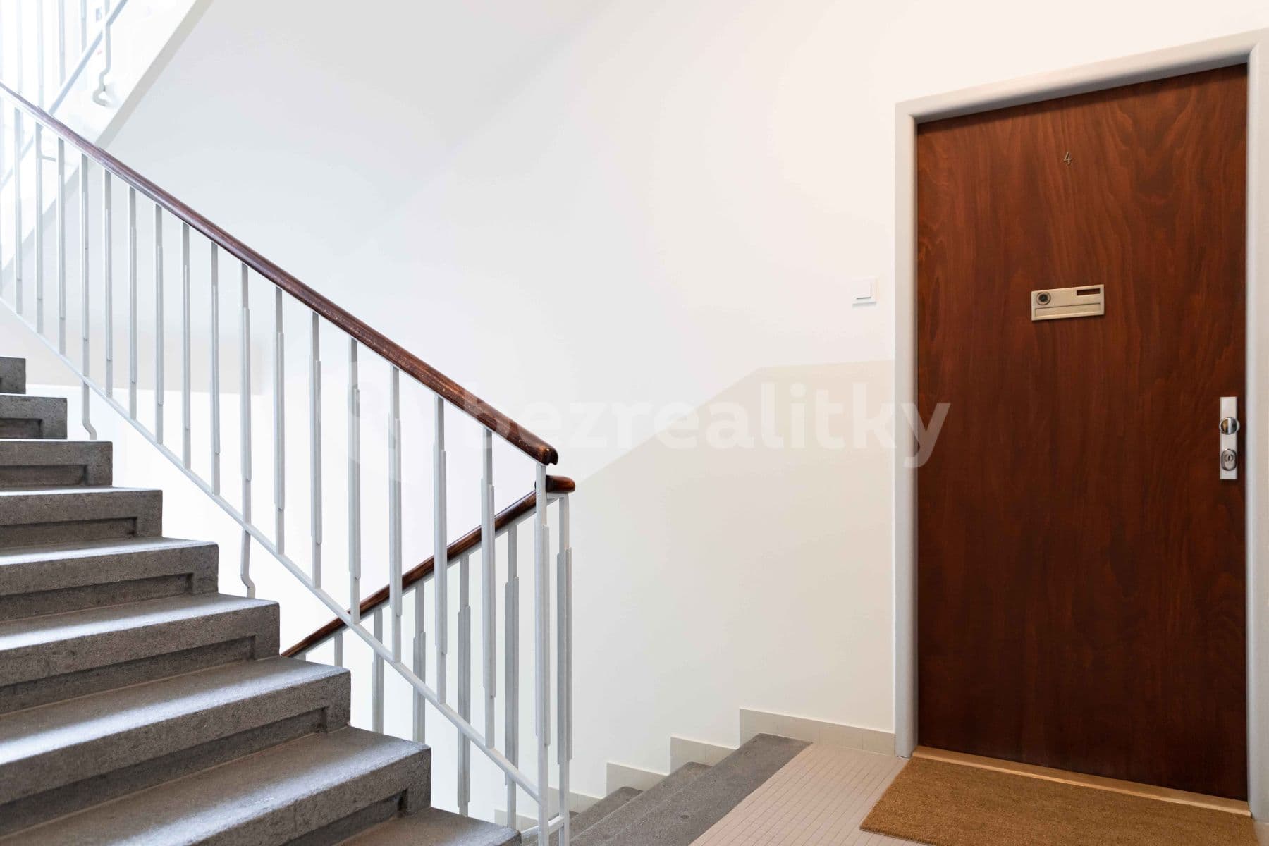 Prenájom bytu 2-izbový 48 m², Ondříčkova, Praha, Praha Prenájom bytu 2-izbový 48 m², Ondříčkova, Praha, Praha